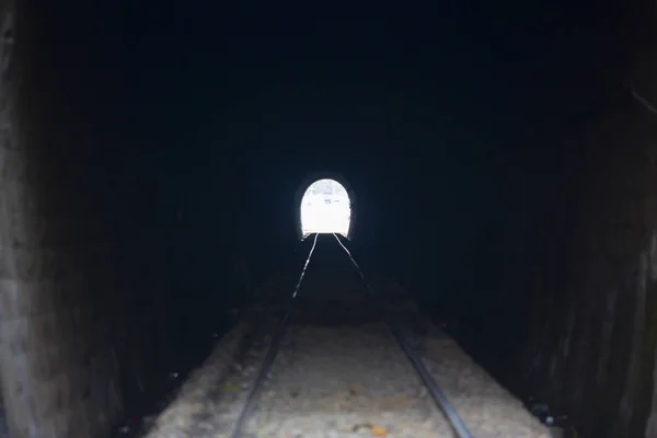 Zugweg Und Tunnel Truthahn — Stockfoto