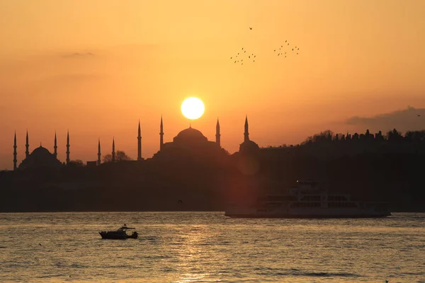 Istanbul Skyline Coucher Soleil Turquie — Photo