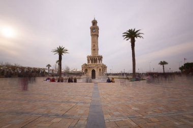 zmir tarihi saat kulesi 