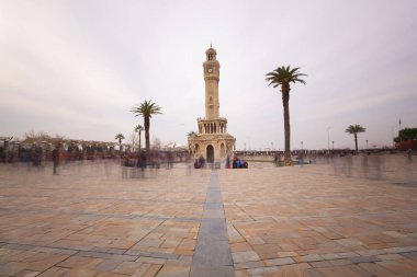 zmir tarihi saat kulesi 