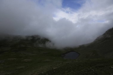 Kaçkar dağlarında Ambarlı yaylasının panoramik manzarası, Karadeniz, Rize, Türkiye