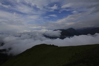 Kaçkar dağlarında Ambarlı yaylasının panoramik manzarası, Karadeniz, Rize, Türkiye