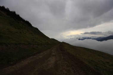 Kaçkar dağlarında Ambarlı yaylasının panoramik manzarası, Karadeniz, Rize, Türkiye