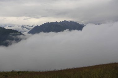 Kaçkar dağlarında Ambarlı yaylasının panoramik manzarası, Karadeniz, Rize, Türkiye