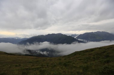 Kaçkar dağlarında Ambarlı yaylasının panoramik manzarası, Karadeniz, Rize, Türkiye