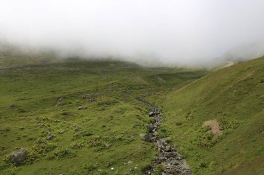 Kaçkar dağlarında Ambarlı yaylasının panoramik manzarası, Karadeniz, Rize, Türkiye
