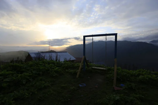 Köd Érkezik Gito Plateau Táj Fotó Köd Szarvasmarha Rize Északkelet — Stock Fotó