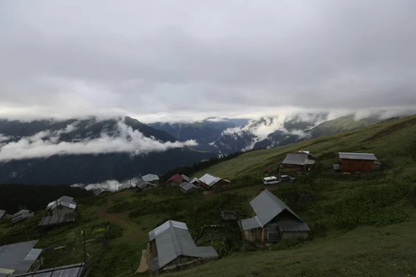 Paisagem Foto Casas Madeira Nevoeiro Que Cobre Gito Plateau Rize — Fotografia de Stock