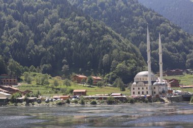 Trabzon'da UzunGöl Gölü