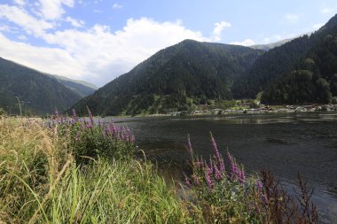 Trabzon'da UzunGöl Gölü