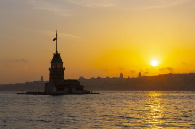 Bakire Kulesi ve İstanbul, Türkiye 'nin en önemli ve en değerli mimari simgelerinden biri.