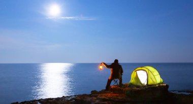 Çadırla Kamp / Gece 