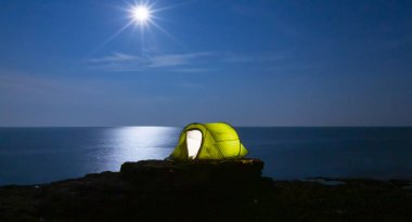 Çadırla Kamp / Gece 