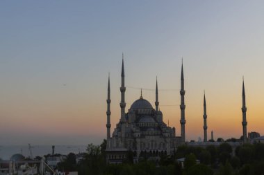 Sultan Ahmet Camii'nin havadan görünümü, havai uçan uçakla - İstanbul, Türkiye