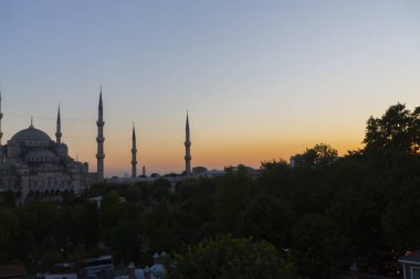 Sultan Ahmet Camii'nin havadan görünümü, havai uçan uçakla - İstanbul, Türkiye