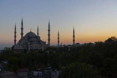 Sultan Ahmet Camii'nin havadan görünümü, havai uçan uçakla - İstanbul, Türkiye