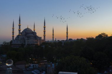 Sultan Ahmet Camii'nin havadan görünümü, havai uçan uçakla - İstanbul, Türkiye