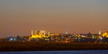 istanbul şehir gece manzara