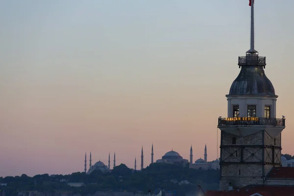 Istanbul City Night Landskap — Stockfoto