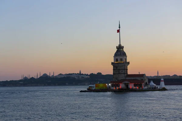 Istanbul Cidade Paisagem Noturna — Fotografia de Stock