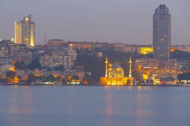 istanbul şehir gece manzara