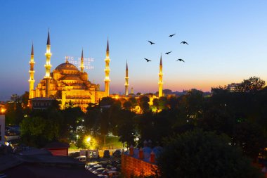 istanbul şehir gece manzara.