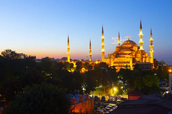 istanbul şehir gece manzara.
