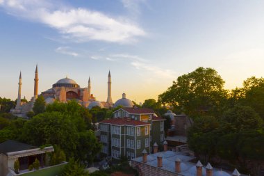 Ayasofya Müzesi ve Türkiye 