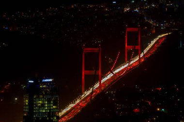 Gece Boğaziçi Köprüsü İstanbul / Türkiye