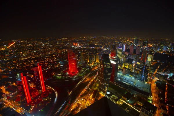 Gece Boğaziçi Köprüsü İstanbul / Türkiye