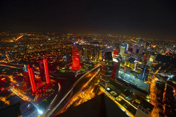 Gece Boğaziçi Köprüsü İstanbul / Türkiye