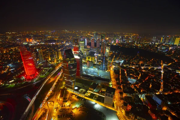 Gece Boğaziçi Köprüsü İstanbul / Türkiye