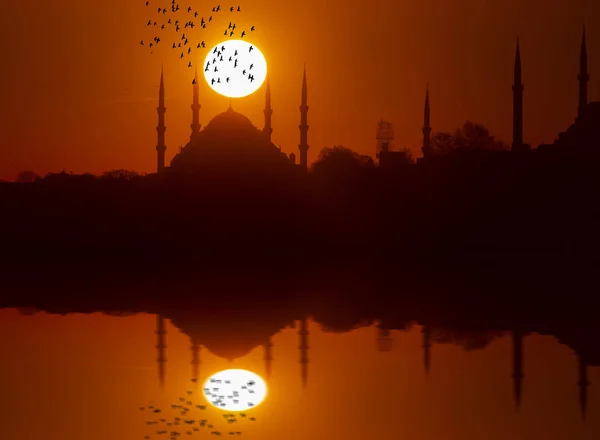 Mavi Cami Gün Batımı — Stok fotoğraf