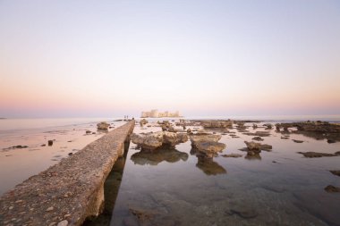 Bakirenin Şatosu (Kiz Kalesi) Mersin Türkiye