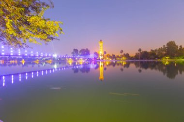 Seyhan Nehri ve Saat Kulesi