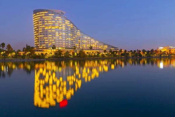 Seyhan Nehri ve Saat Kulesi