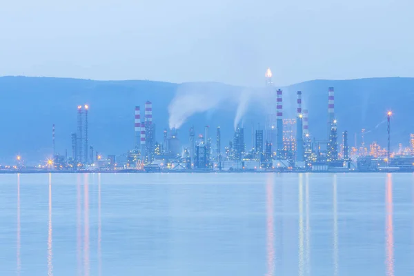 Refinaria Petróleo Tupras Izmit Tupras Maior Refinaria Petróleo Turquia — Fotografia de Stock