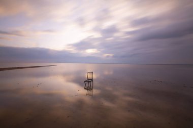 Salt Lake (Türkçe: Tuz Golu) Türkiye 'nin en büyük ikinci gölüdür..