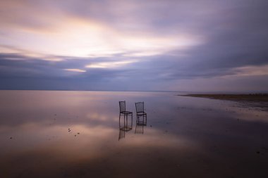 Salt Lake (Türkçe: Tuz Golu) Türkiye 'nin en büyük ikinci gölüdür..