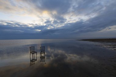 Salt Lake (Türkçe: Tuz Golu) Türkiye 'nin en büyük ikinci gölüdür..