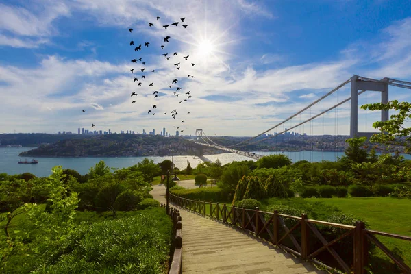 View Turkish Flag Fatih Sultan Mehmet Bridge Photo Taken Otagtepe — Stock Photo, Image