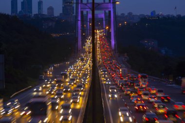 Boğaziçi Köprüsü'nde uzun pozlama