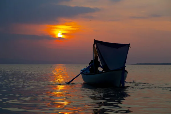 Silhouette Filets Pêche Pêcheur Sur Bateau — Photo