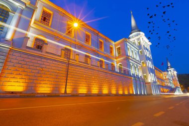 Kuleli Askeri Lisesi, Istanbul, Türkiye. Kuleli Askeri Lisesi Binası, başlangıçta Kuleli Süvari Kışlası, Osmanlı Ermeni mimar Garabet Balyan'la birlikte ve onun const tarafından tasarlanmıştır
