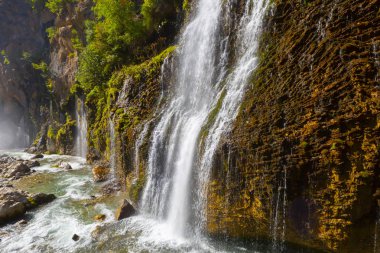 Kapuzbaşı Şelalesi / Kayseri - Türkiye