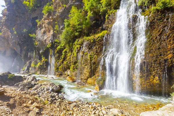 Kapuzbasi Waterfall Kayseri Törökország — Stock Fotó