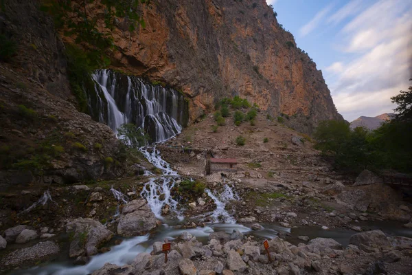 Cachoeira Kapuzbasi Kayseri Turquia — Fotografia de Stock