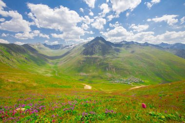 Sis Nehri (Trovit Kapısı / Çamlıhemşin / Rize)