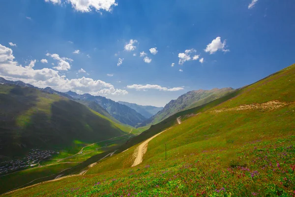 Sis Nehri (Trovit Kapısı / Çamlıhemşin / Rize)