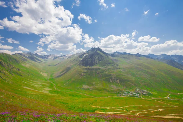 Sis Nehri (Trovit Kapısı / Çamlıhemşin / Rize)